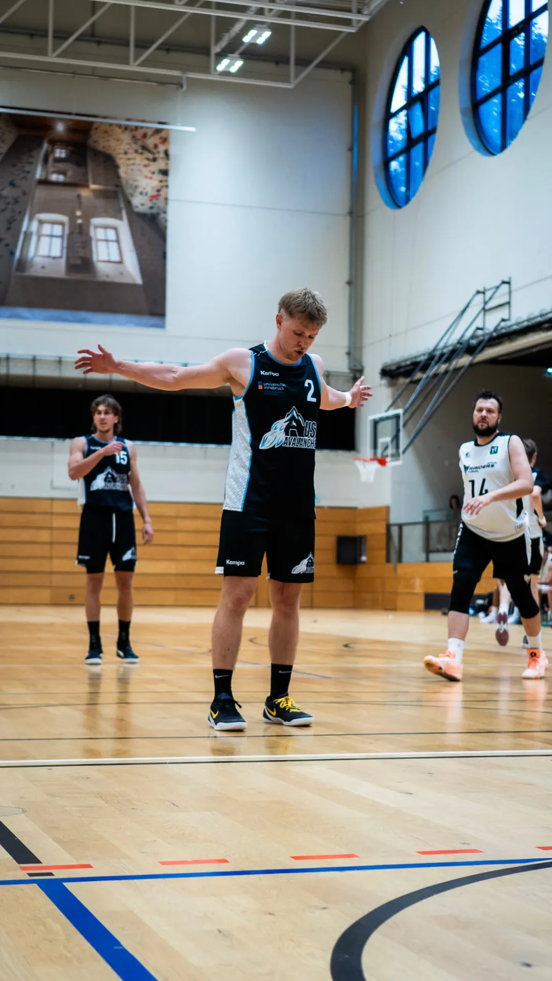 Full stretch, Sport photography
